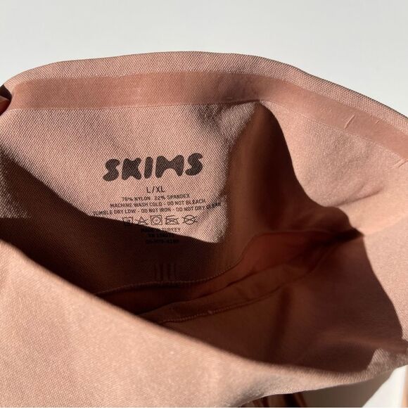NEW skims core control brief in sienna L/XL - Picture 5 of 7